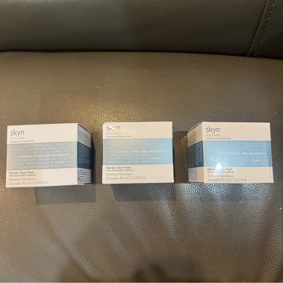$145 Skyn Iceland Nordic Skin Peel Pads 3 pack - Picture 1 of 3
